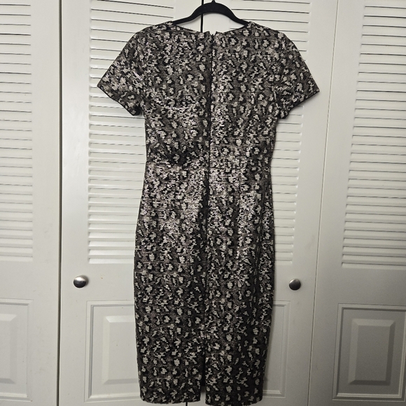 Badgley Mischka Dress Sequin Leopard Silver Black Sheath Cocktail Party Size 4 - Picture 4 of 9